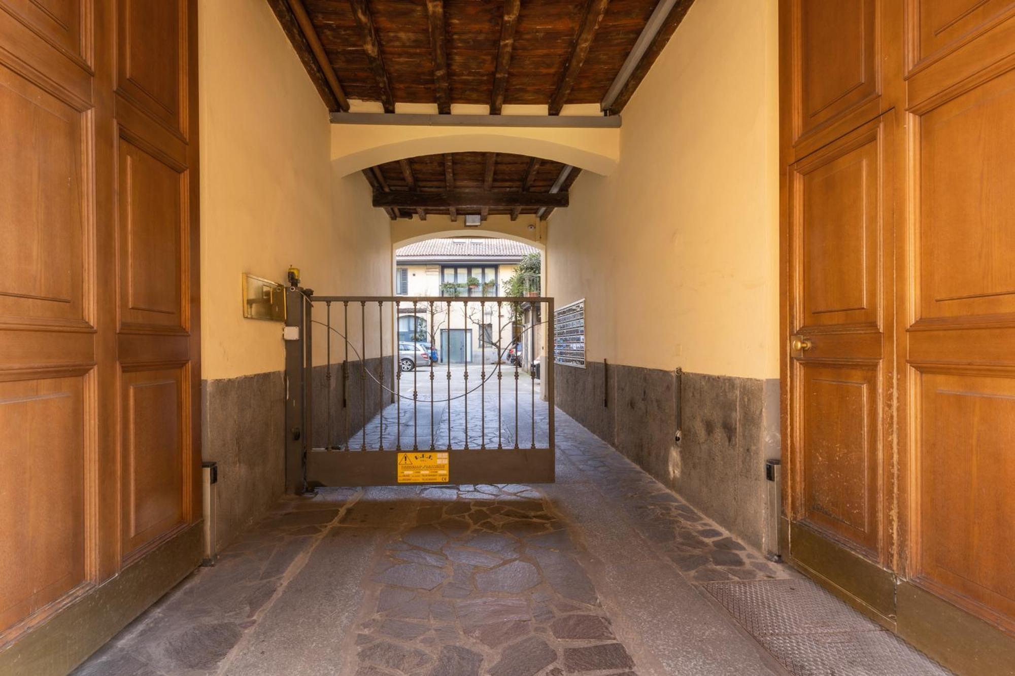 Tiny & Tidy Studio In The Key Area Of Milan Exterior photo