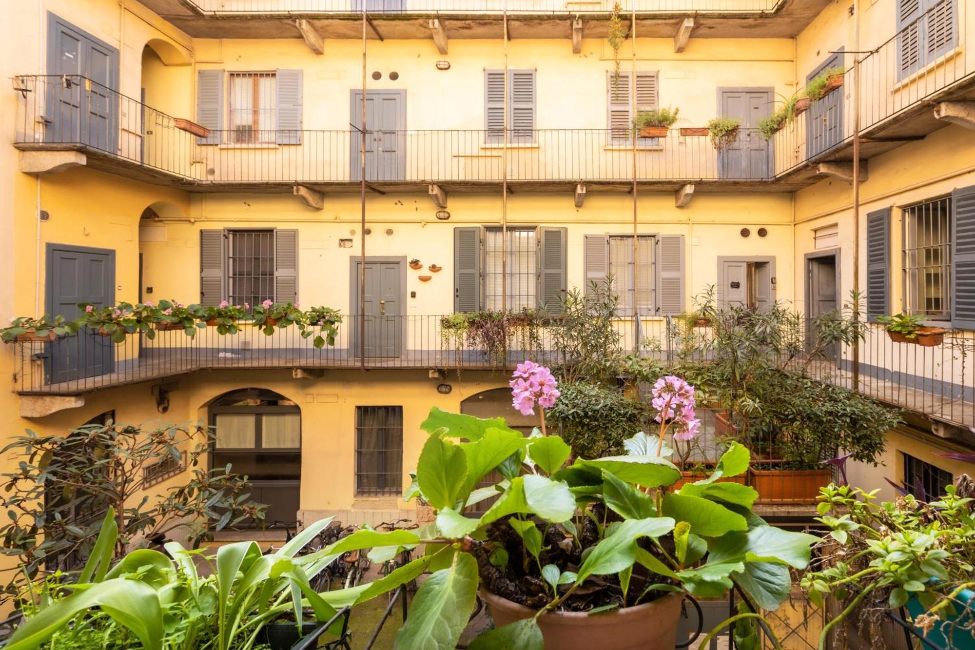 Tiny & Tidy Studio In The Key Area Of Milan Exterior photo